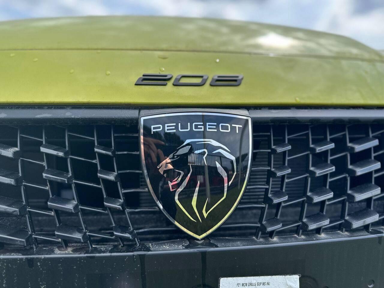 PEUGEOT 208 II 2023 - 208 1.2 hybrid Allure 110cv e-dcs 6