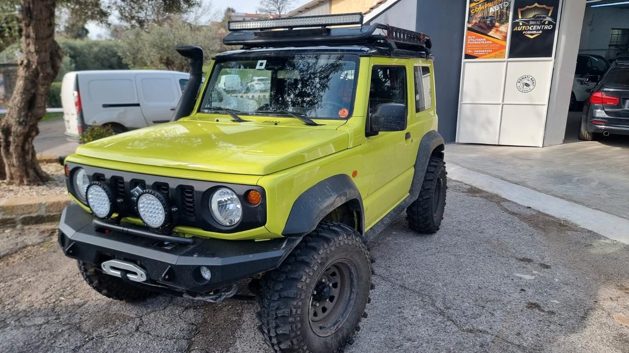 Suzuki Jimny 1.5 5MT PRO (N1)