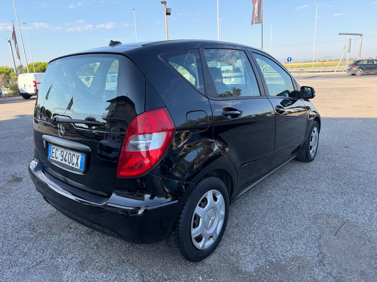 Mercedes-benz A 160 2010 BlueEFFICIENCY NEOPATENTATI