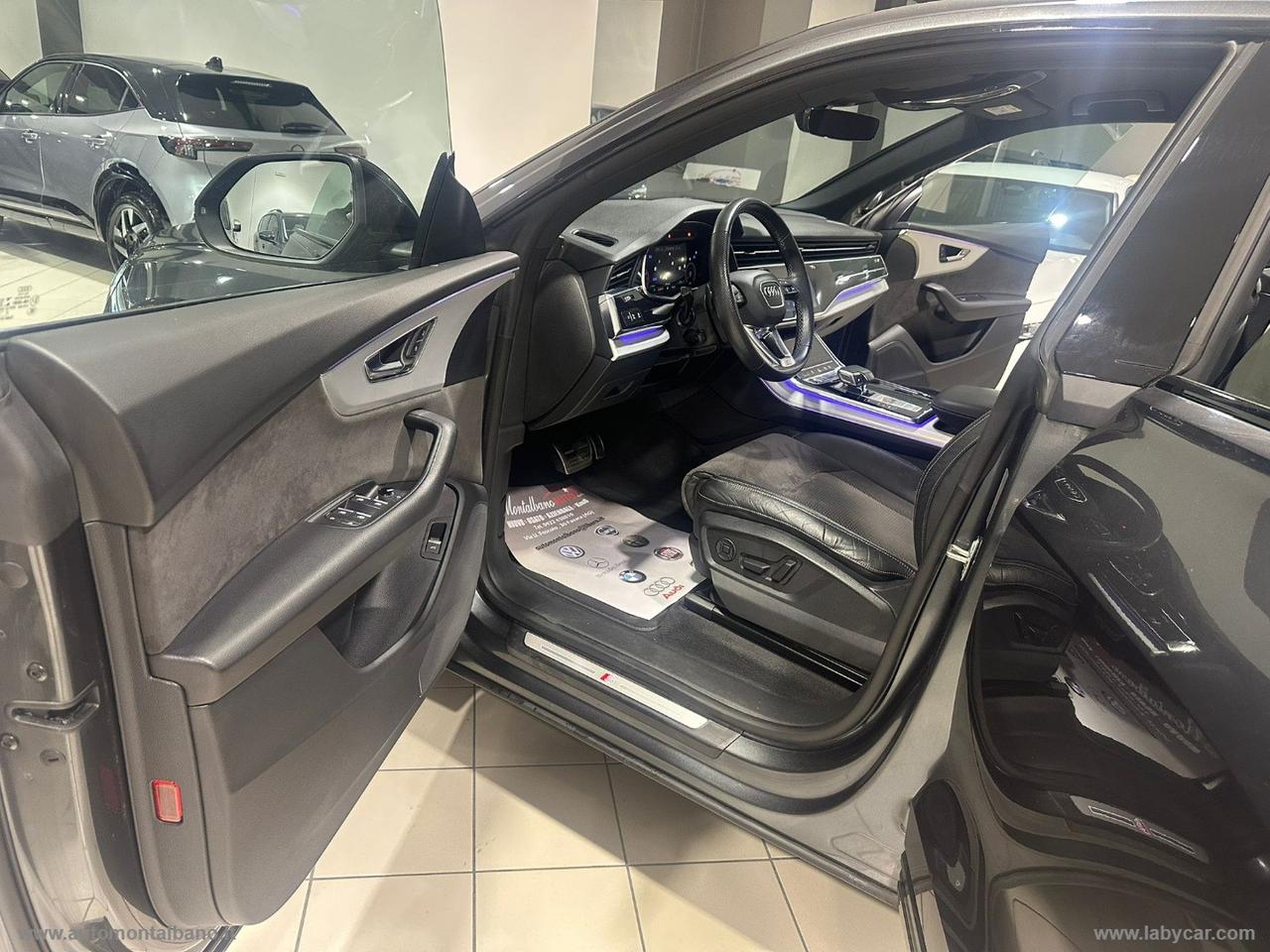 AUDI Q8 45 TDI quattro tiptronic Sport