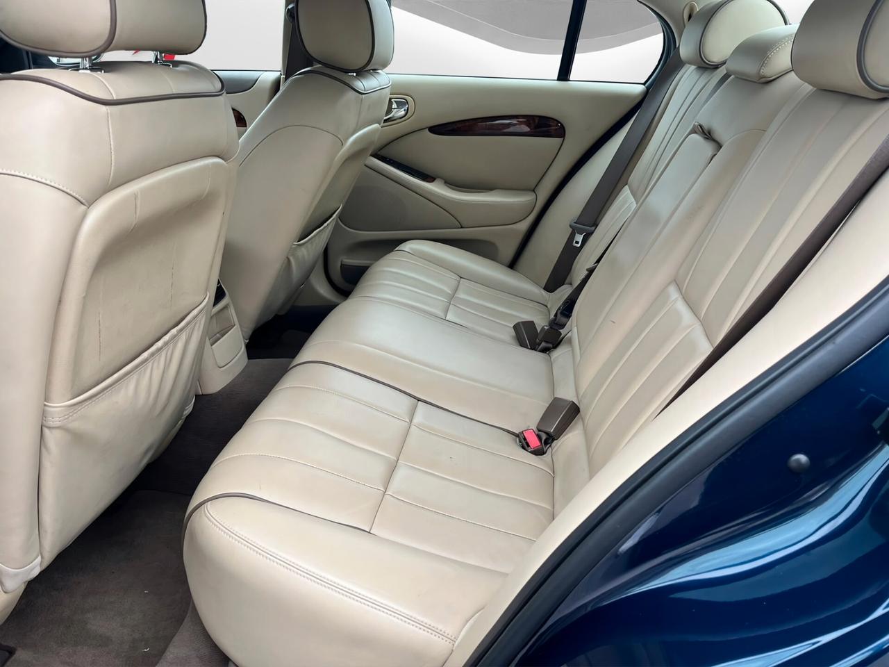 Jaguar S-Type 2.7d AUTOM. ISCRITTA ASI-TUA A € 157