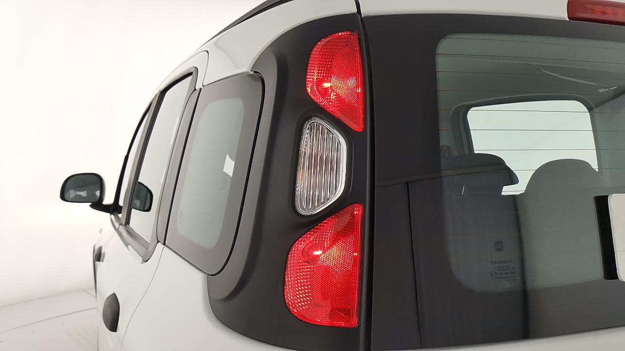 FIAT Panda III 2021 Cross - Panda 1.0 firefly hybrid Cross s&s 70cv 5p.ti