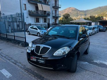 Lancia Ypsilon 1.2 Argento