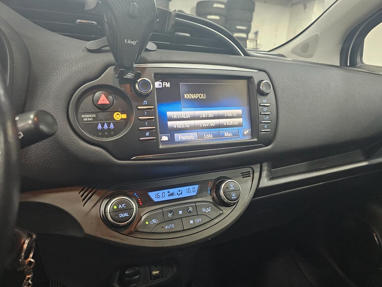 NUOVA TOYOTA YARIS 1.5 BENZ/GPL 110CV LOUNGE 2WD - IMPIANTO GPL BRC SCADENZA 2033