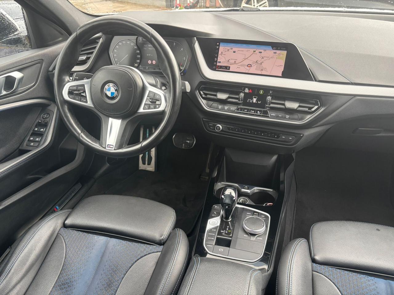 Bmw 118 118d 5p. Msport