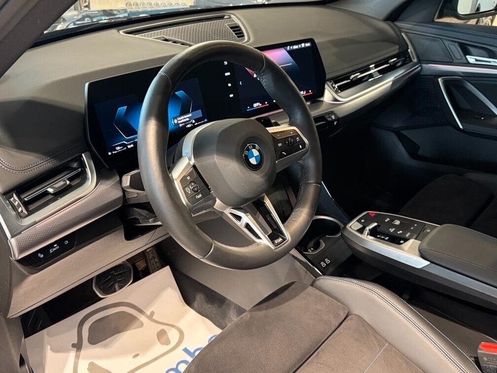 BMW X1 sdrive18i MSport auto Navi Led Cam App conn 18" Neopat