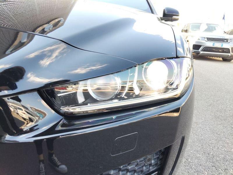 Jaguar XE 2.0 D Turbo 180CV AWD aut. R-Sport