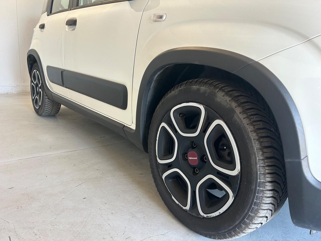 FIAT PANDA 1.0 FireFly 70cv S&S Hybrid City Life