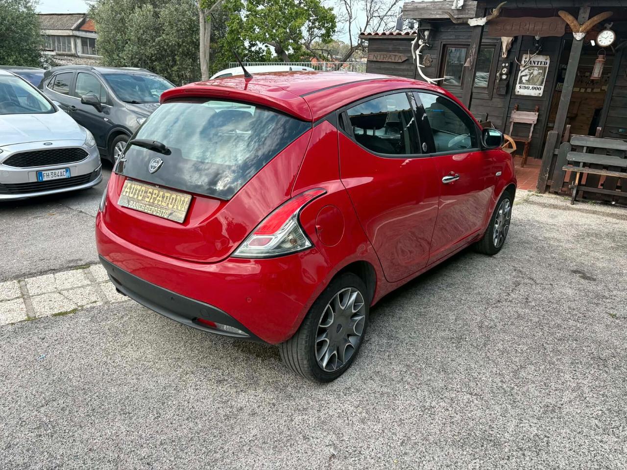 Lancia Ypsilon 1.2 69 CV 5 porte GPL 2035 Ecochic Elefantino