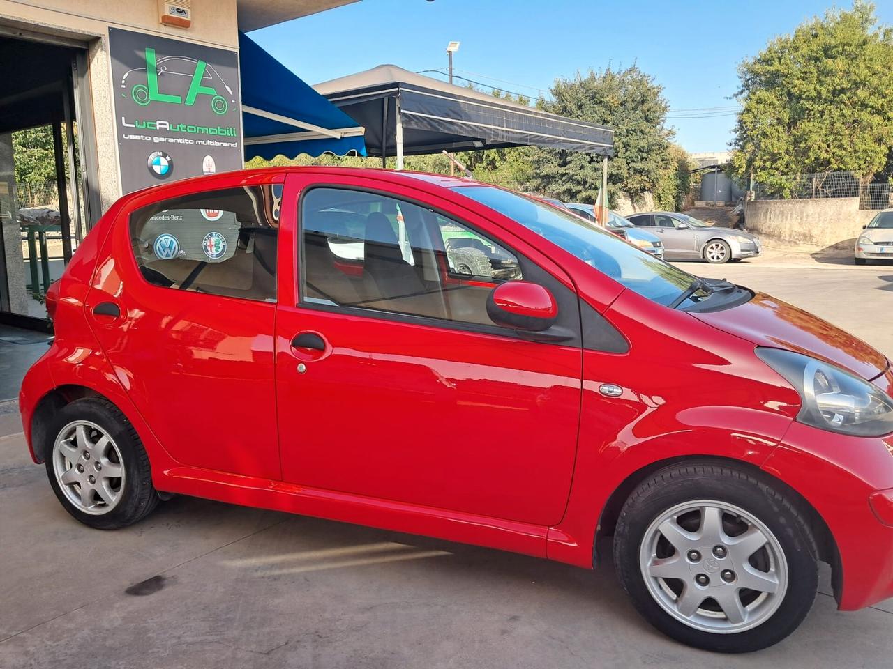 Toyota Aygo 1.0 12V VVT-i 5 porte Sound