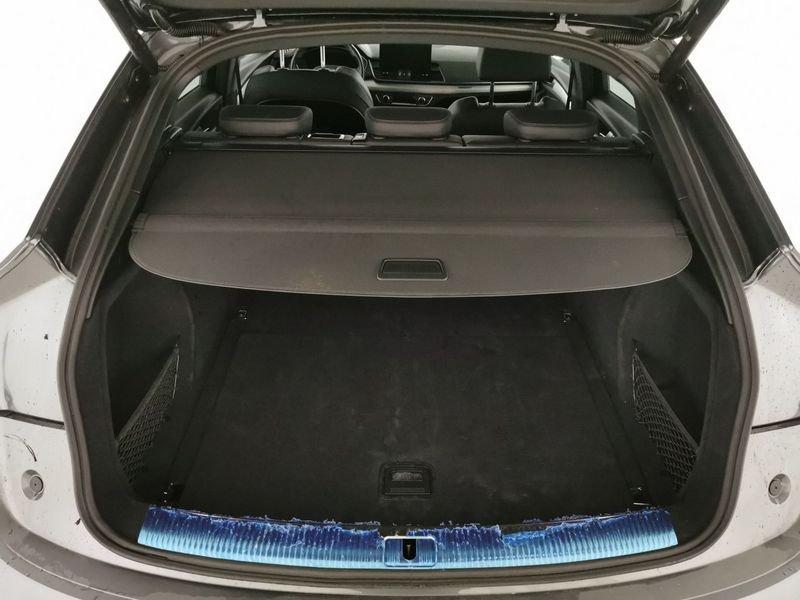 Audi Q5 Sportback 40 2.0 tdi mhev 12V S line quattro s-tronic