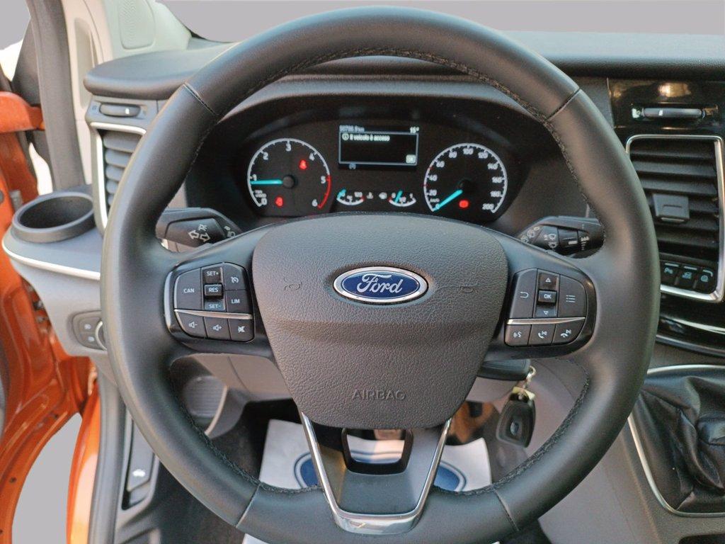 FORD Tourneo custom 320 2.0 tdci 130cv titanium l1h1 e6.2 del 2022