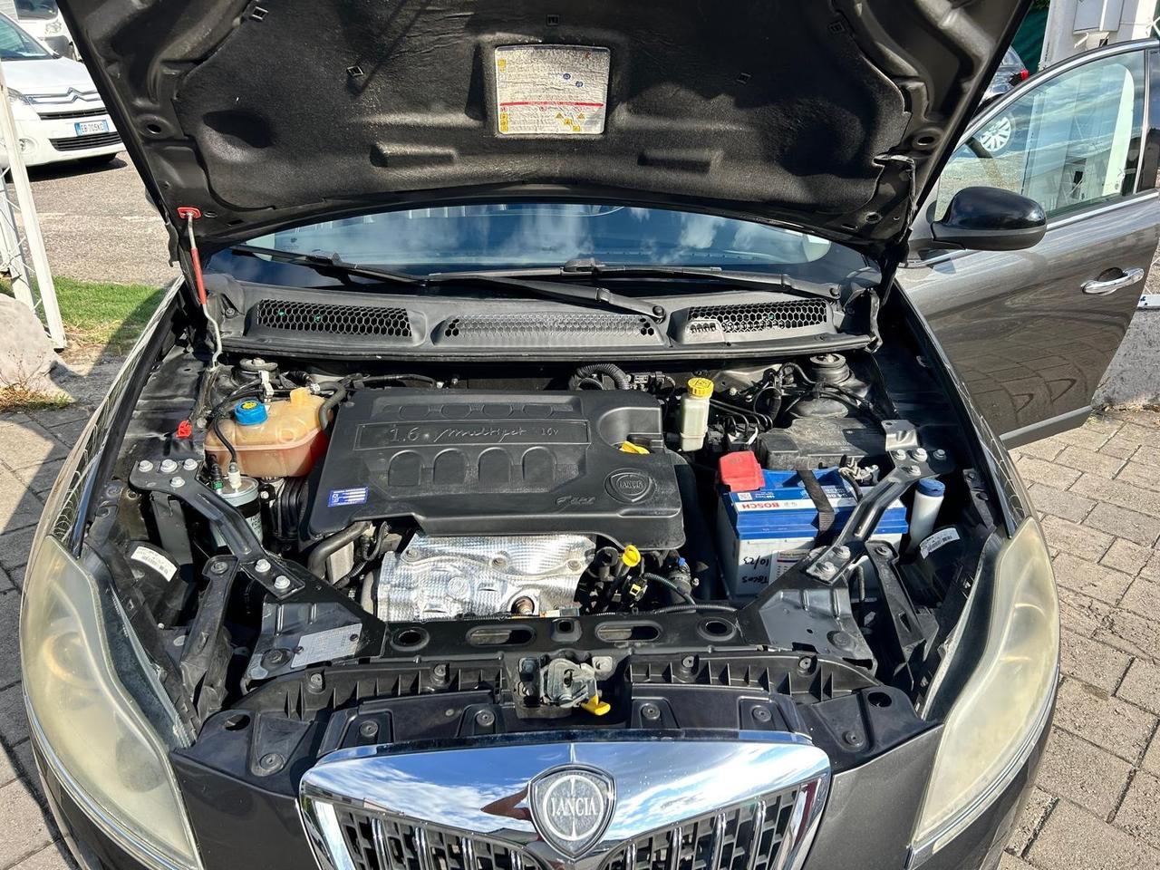 Lancia Delta 1.6 MJT DPF Platinum