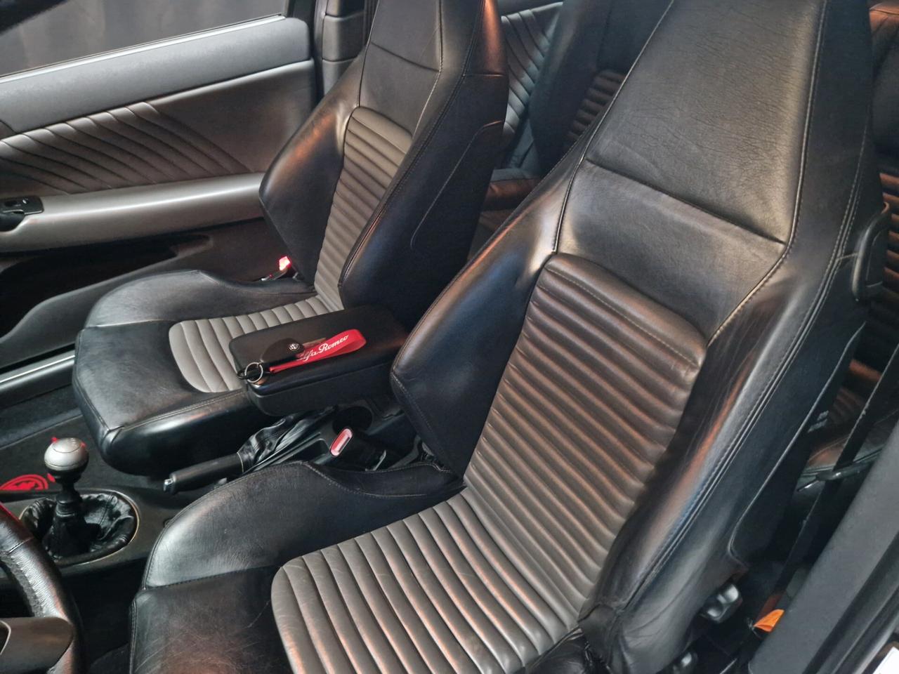 Alfa Romeo 147 3.2i V6 24V GTA ASI CON CRS