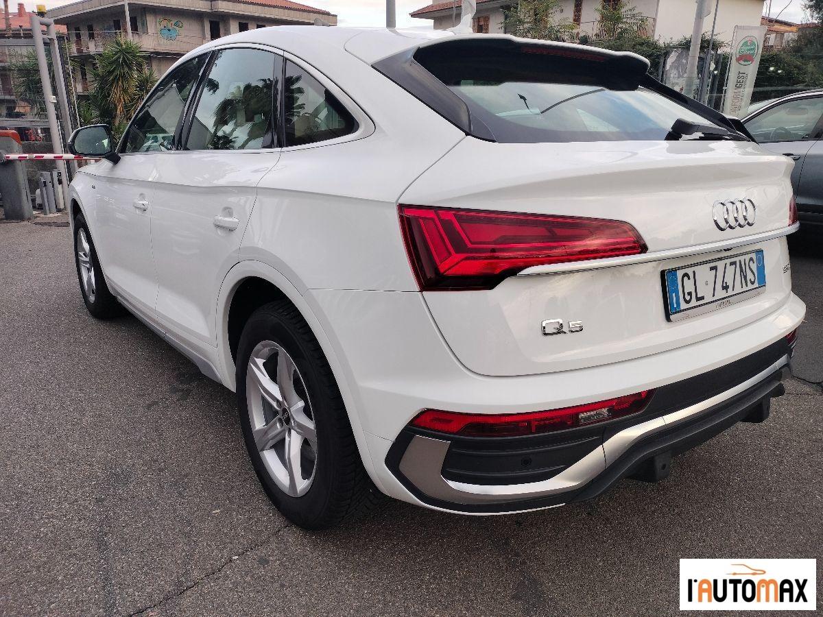 AUDI - Q5 Sportback 35 2.0 tdi mhev 12V S line s-tronic