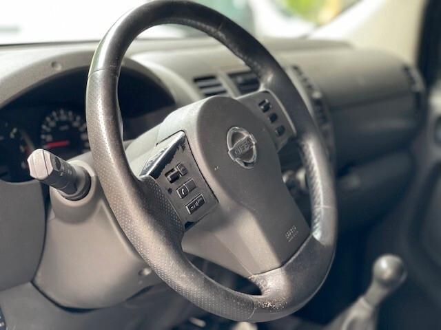 Nissan Navara 2.5 dCi 4 porte Double Cab ANNO 2008