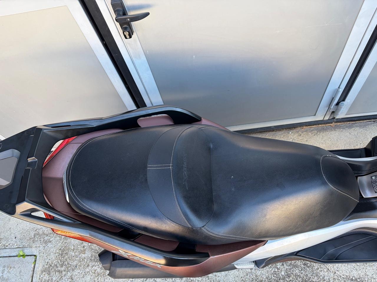Yamaha X-Max 300