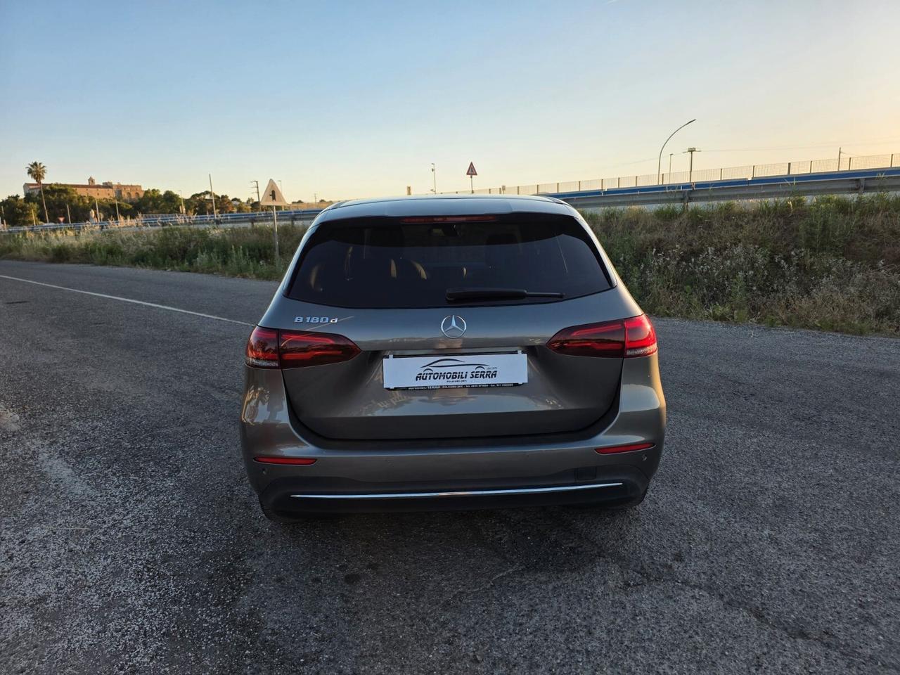 Mercedes-benz B 180 d Automatic Business Extra