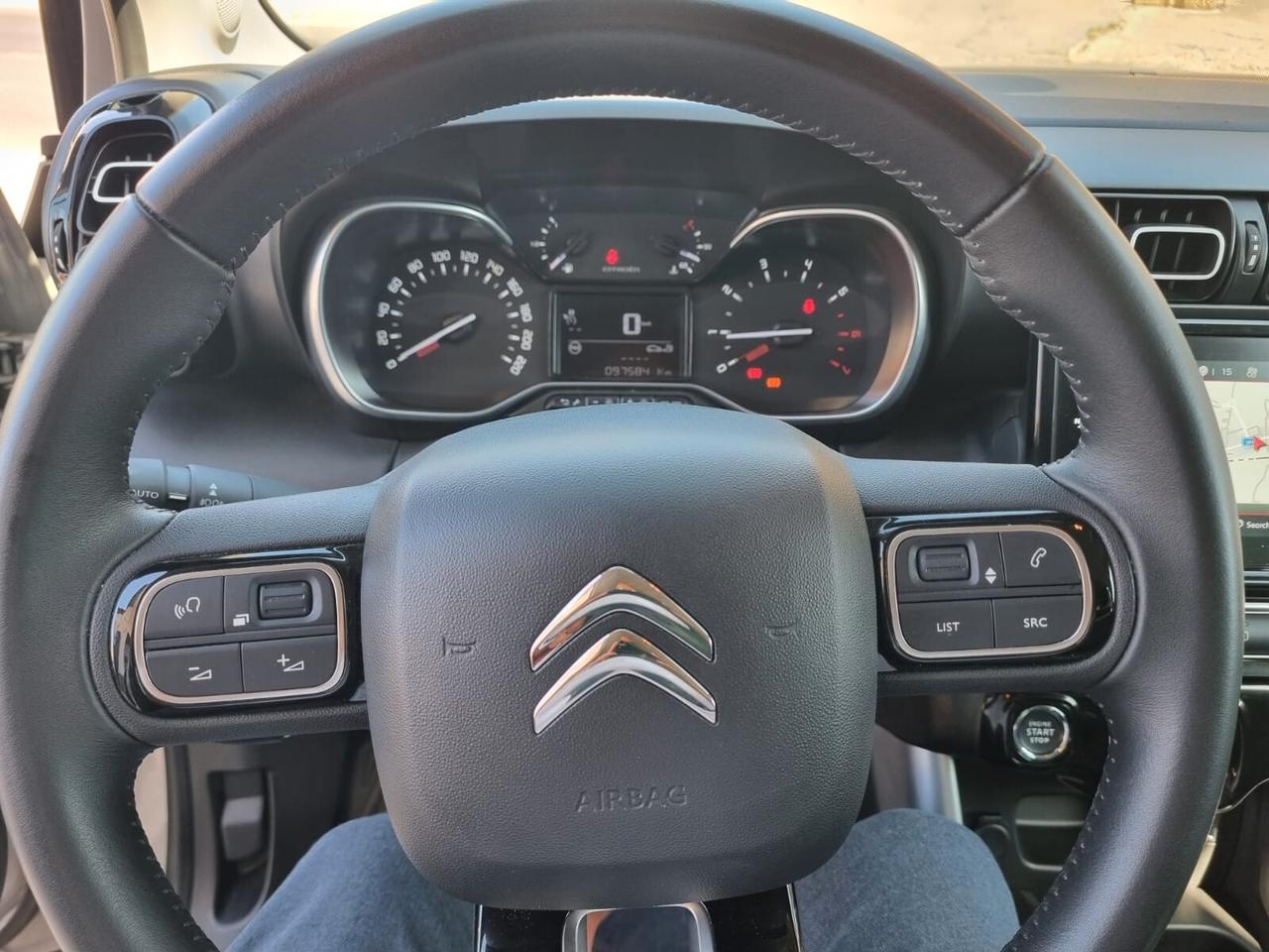 Citroen C3 Aircross 1.5 HDi 110 SHINE FULL