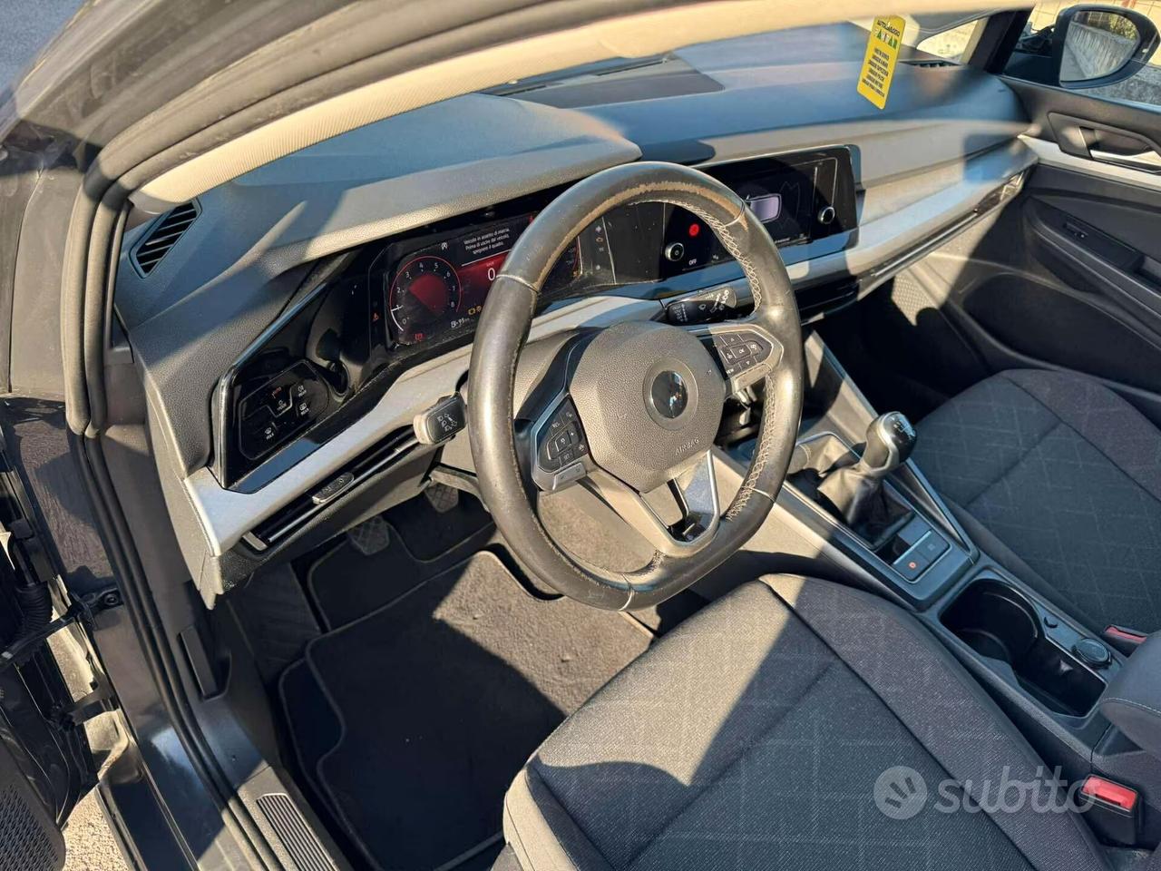 Volkswagen Golf 1.0 TSI EVO Life-2021