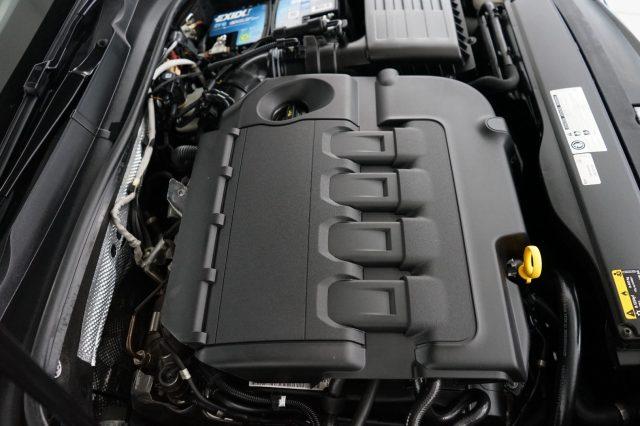 VOLKSWAGEN Golf 2.0 TDI DSG 5p. Business BlueMotion Technology