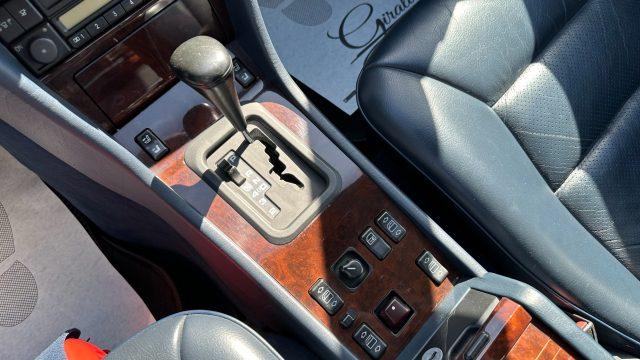 MERCEDES-BENZ E 320 cat Cabriolet Automatic