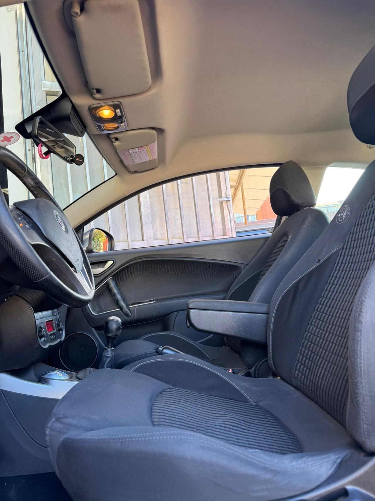 Alfa Romeo MiTo 1.4 T 135 CV M.air S&S Distinctive