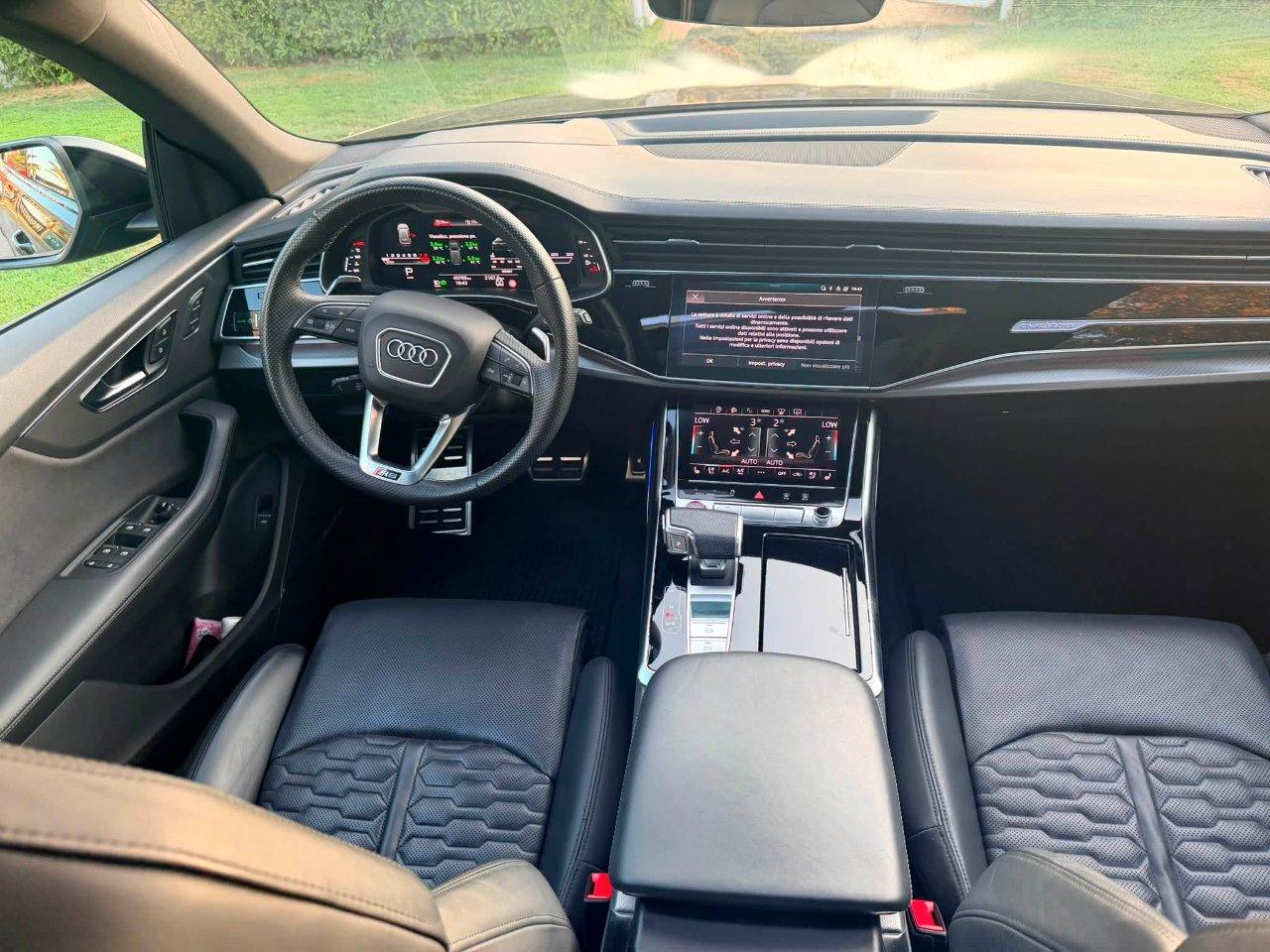 Audi RS Q8 4.0 mhev quattro tiptronic