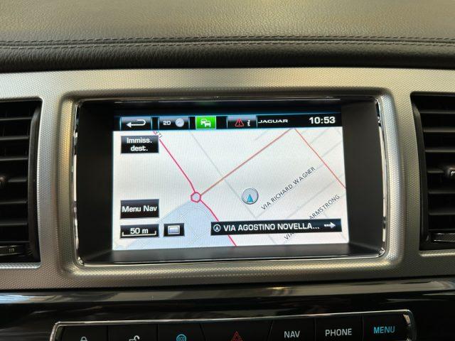 JAGUAR XF 2.2 D 200 CV Luxury - 18" - Tetto - Camera-Keyless