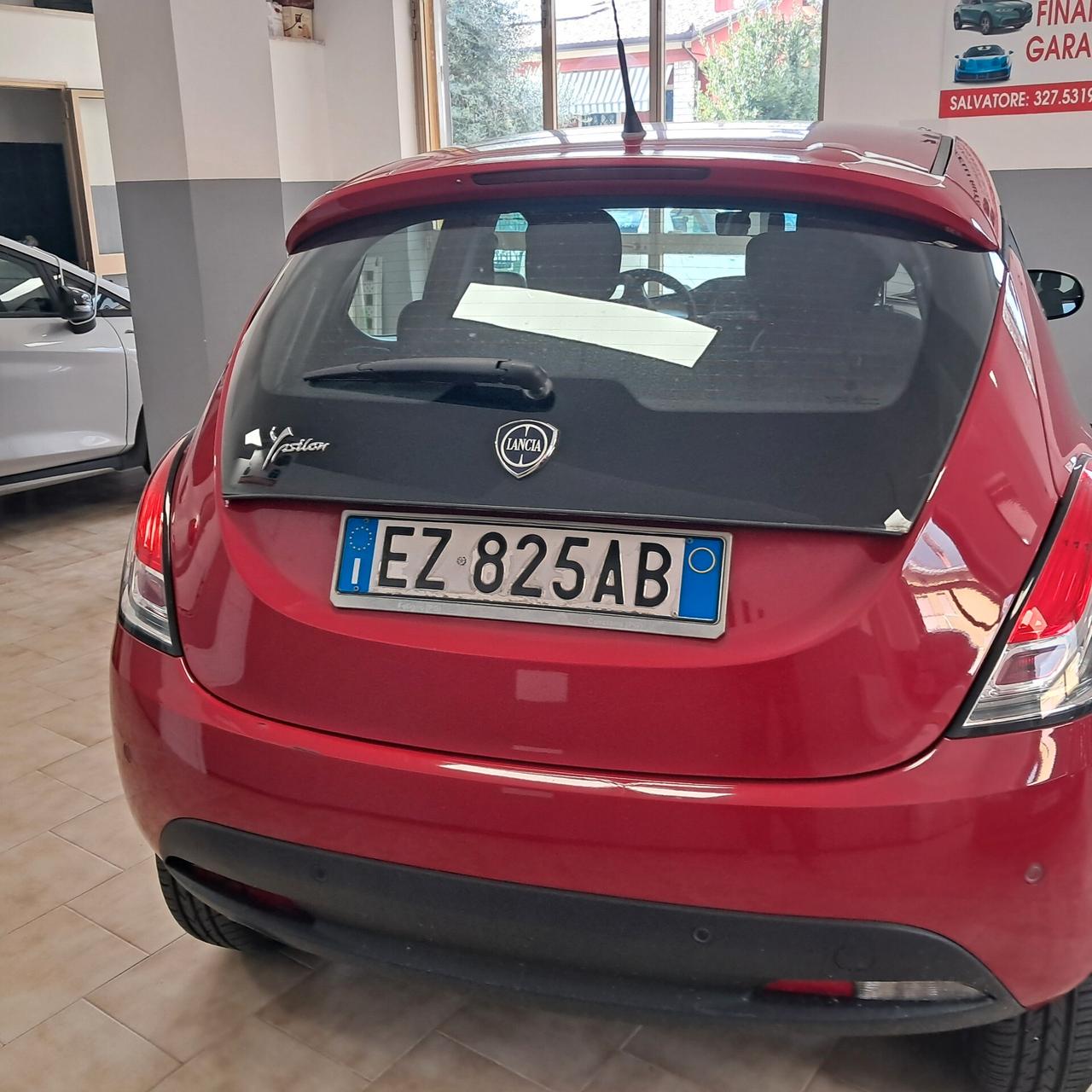 LANCIA YPSILON 2015 METANO ADATTA NEOPATENTATI KM 51 mila