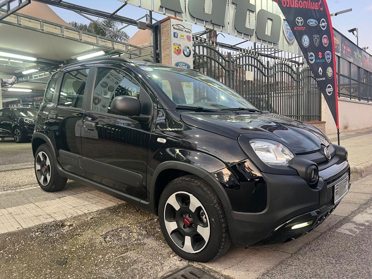 Fiat Panda 1.0 FireFly S&S Hybrid City Cross