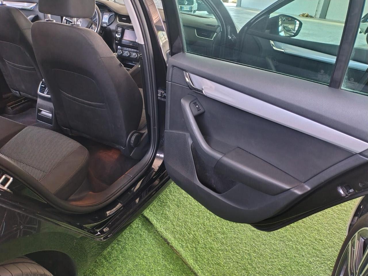 Skoda Octavia 2.0 TDI CR Elegance