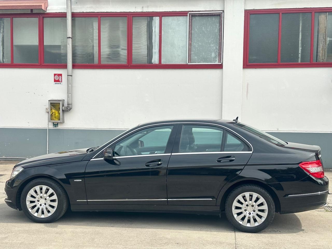 Mercedes-benz C 220 CDI BlueEFFICIENCY Elegance