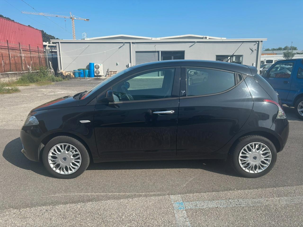 Lancia Ypsilon 1.2 69 CV 5 porte Gold