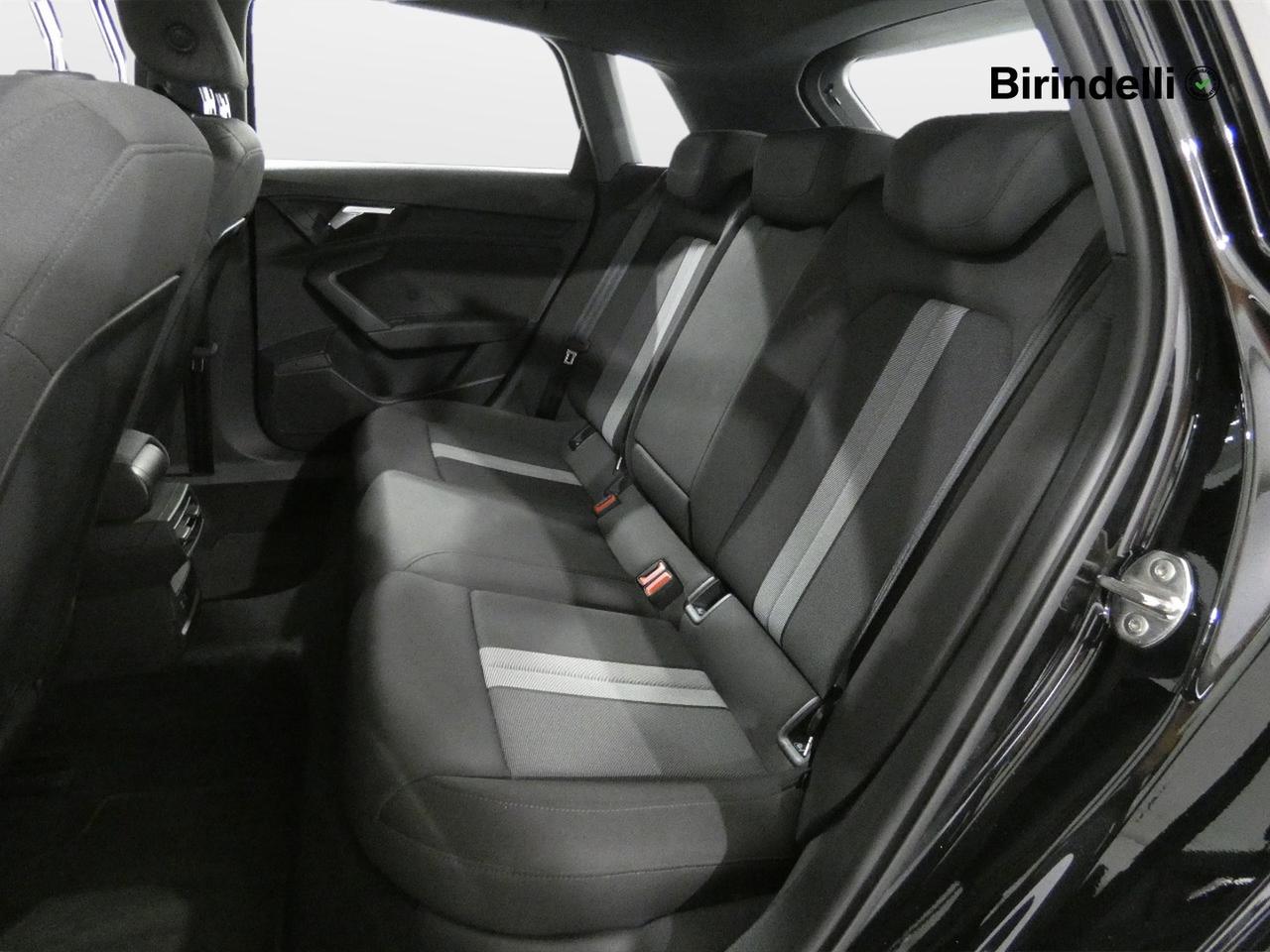 AUDI A3 4ª serie - A3 SPB 30 TDI Business