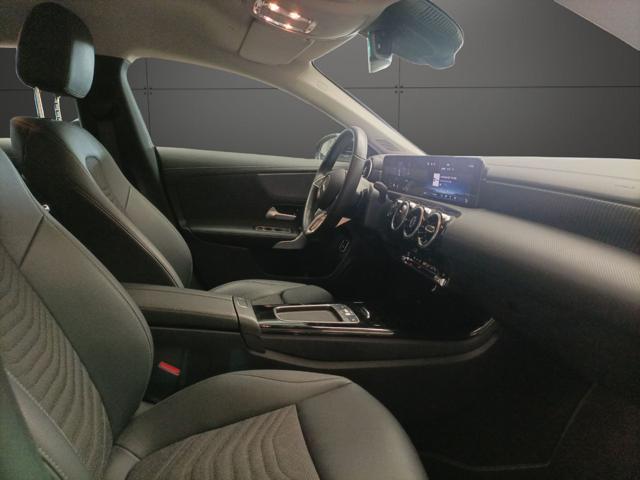 MERCEDES-BENZ CLA 180 d Automatic Shooting Brake Progressive Advanced
