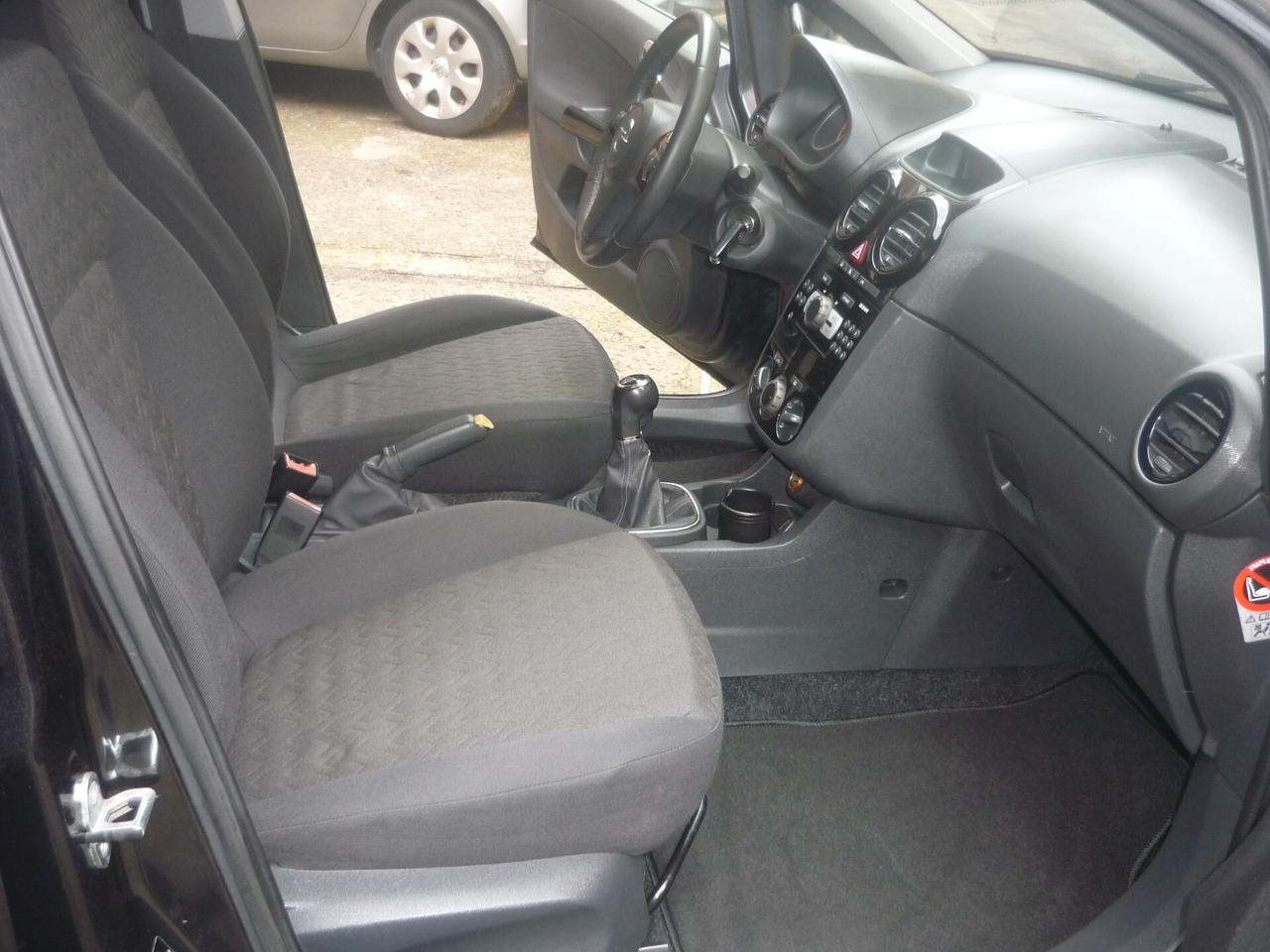 Opel Corsa 1.2 85CV 5 porte GPL-TECH Edition