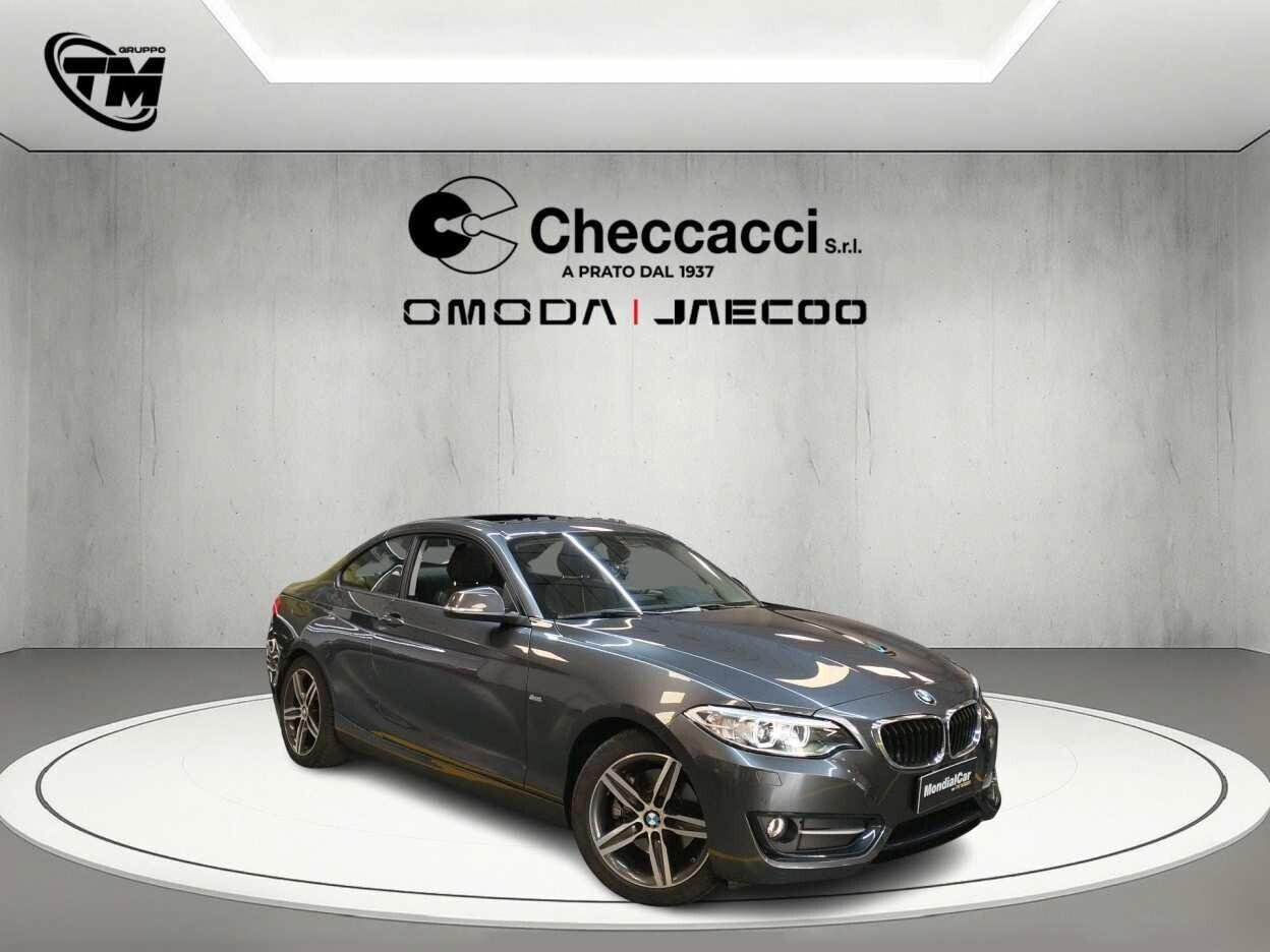 BMW 220 i Serie 2 F22 Coupe Sport * 68.000 KM *