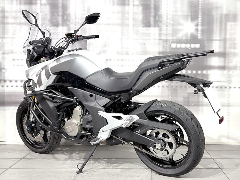 CFMoto 650 MT