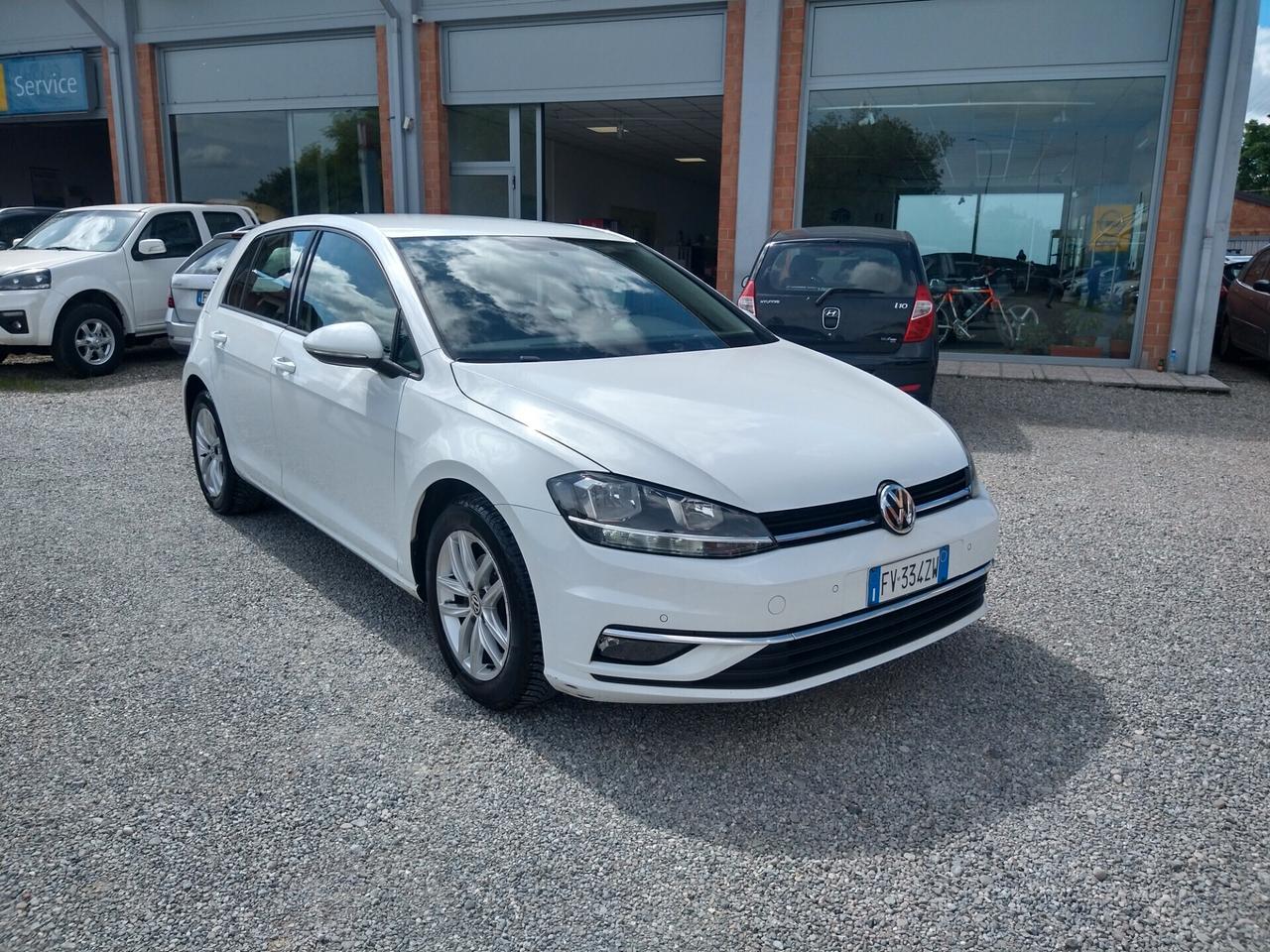 Volkswagen Golf 1.0 TSI 115 CV 5p. Trendline BlueMotion Technology