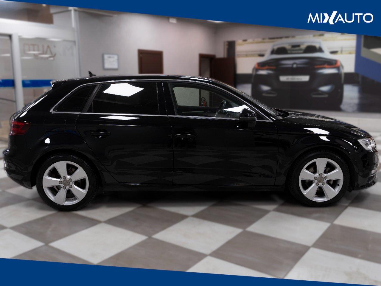 Audi A3 1.6 Sportback TDI Ambition 110CV s-tronic EU6