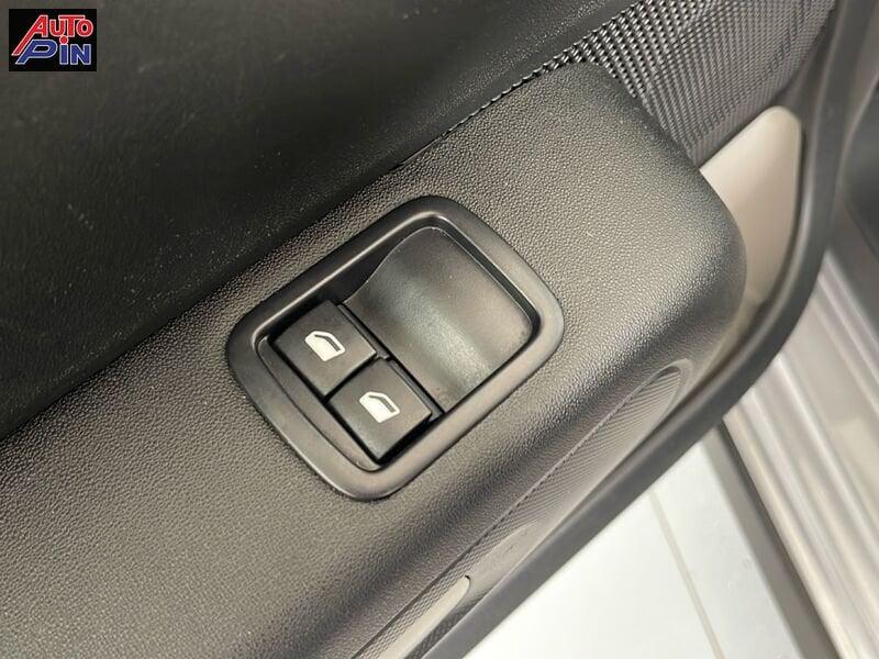 Citroën C3 C3 PureTech 83 S&S Feel Pack*Navi*Fendineb*Bicolor