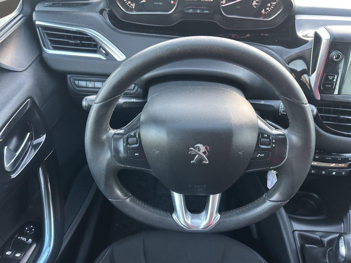 PEUGEOT - 208 - 1.4 HDi 68 CV 5p. Allure