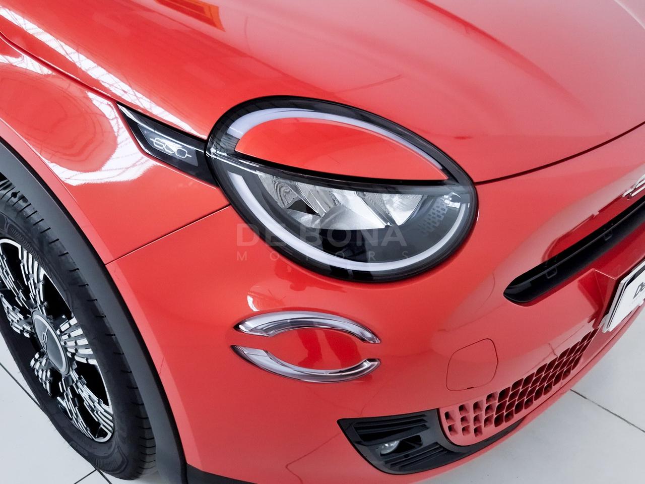 Fiat 600 1.2 hybrid 100cv auto