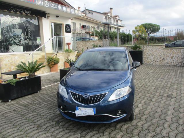 LANCIA Ypsilon 1.0 FireFly 5 porte S&S Hybrid Alberta Ferretti