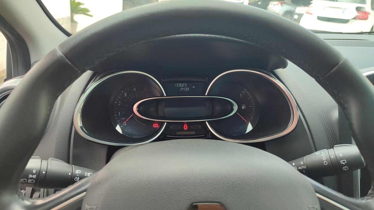 Renault Clio TETTO PANORAMICO