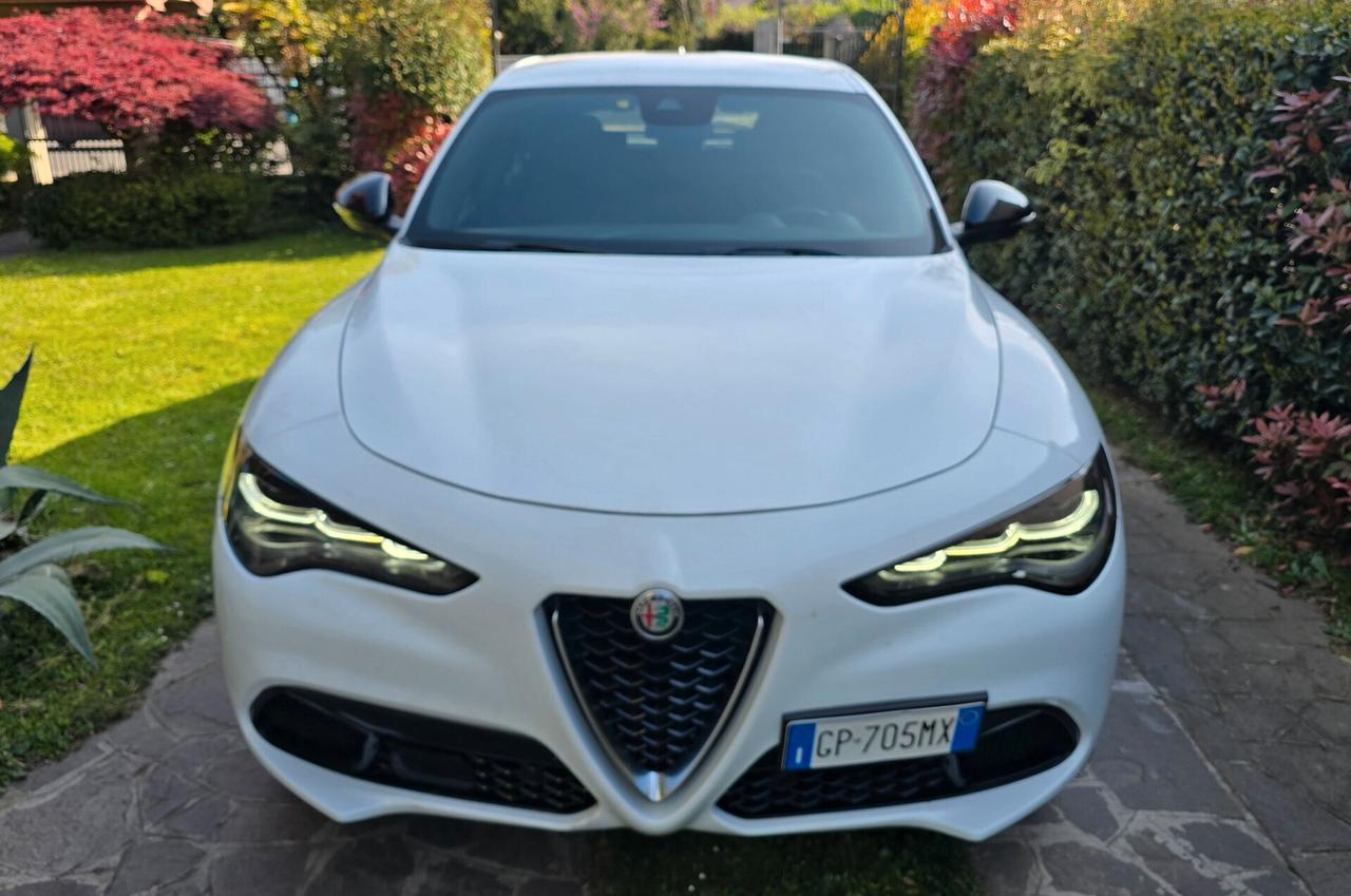 Alfa Romeo Stelvio 2.2 Turbodiesel 210 CV AT8 Q4 Sprint