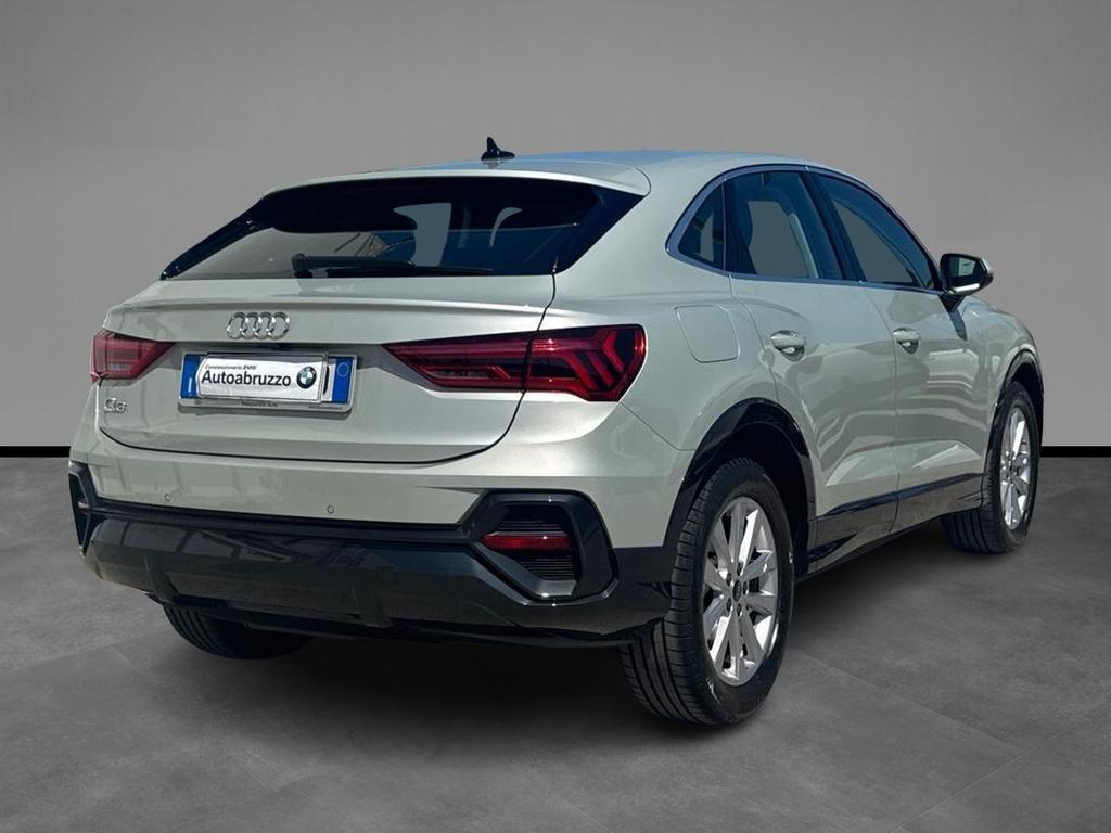 Audi Q3 35 2.0 TDI Business Plus S tronic