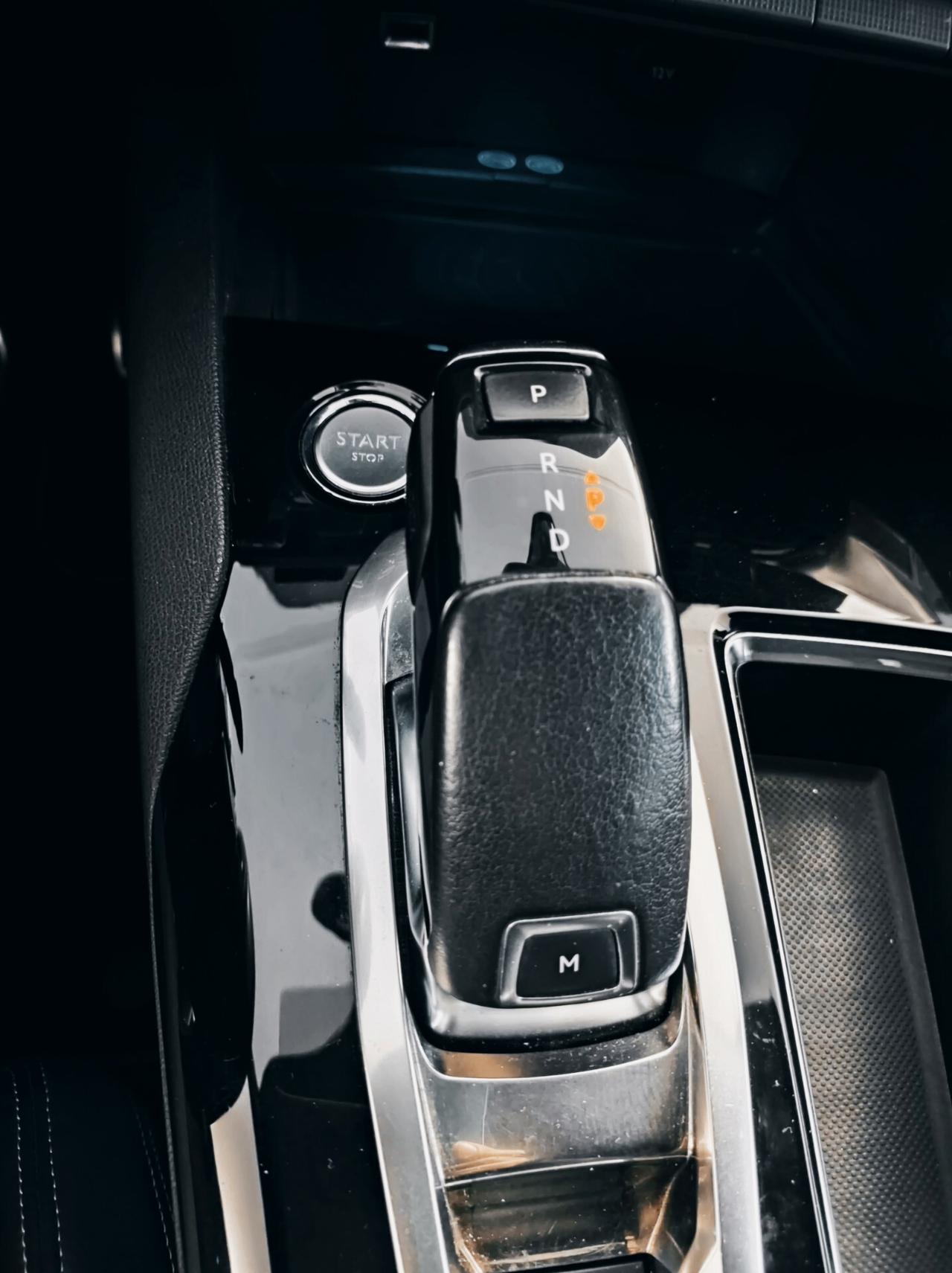 Peugeot 3008 BlueHDi 130 S&S EAT8 GT Line