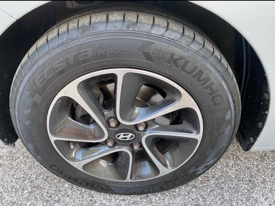 Hyundai i10 1.0 BENZ /GPL Econext Connectline